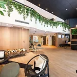 Mercure Centre Porte Des Alpes Hotel 4*