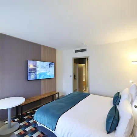 Mercure Centre Porte Des Alpes Hotel