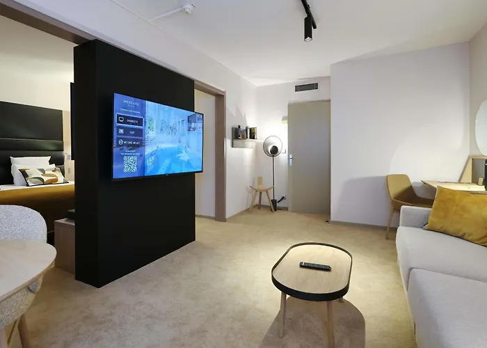 Mercure Centre Porte Des Alpes 4*