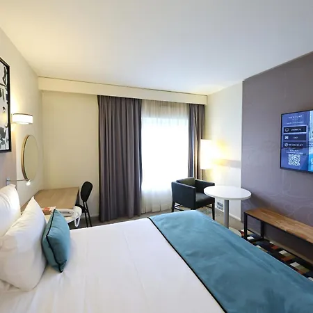فندق Mercure Centre Porte Des Alpes 4*