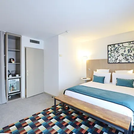 Mercure Centre Porte Des Alpes 4* غرونوبل