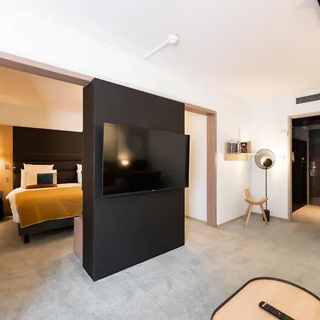 Mercure Centre Porte Des Alpes Hotell
