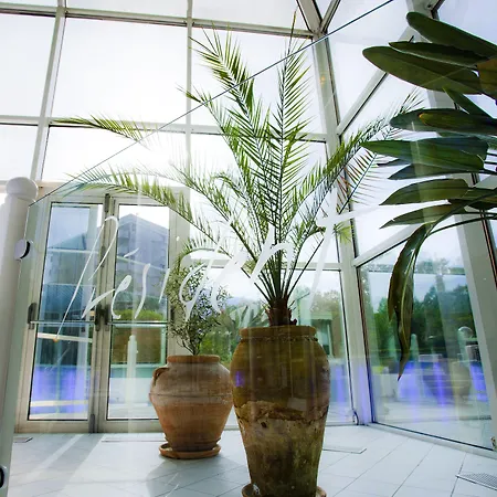 酒店 Mercure Centre Porte Des Alpes 4*