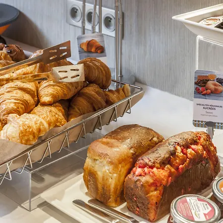ホテル Mercure Centre Porte Des Alpes グルノーブル