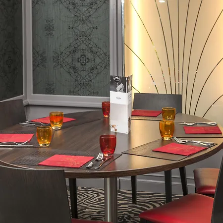 ホテル Mercure Centre Porte Des Alpes 4*
