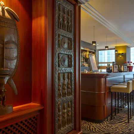 Mercure Centre Porte Des Alpes ホテル