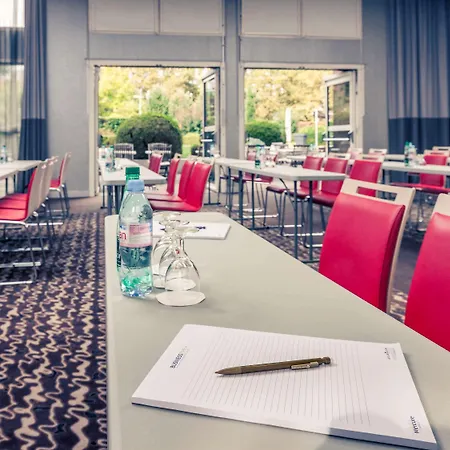 ホテル Mercure Centre Porte Des Alpes
