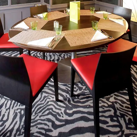 ホテル Mercure Centre Porte Des Alpes 4*