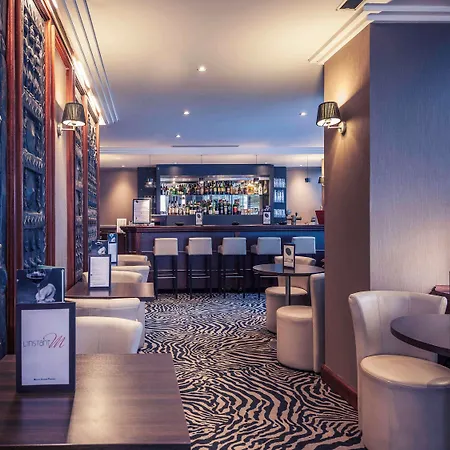 Mercure Centre Porte Des Alpes Hotel 4*