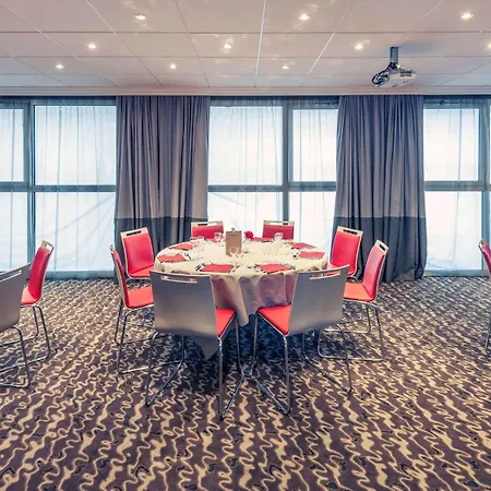 Mercure Centre Porte Des Alpes Hotel