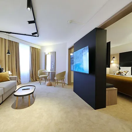 Mercure Centre Porte Des Alpes 4* グルノーブル