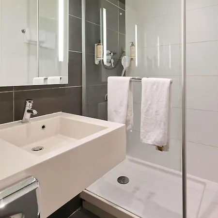 Mercure Centre Président Hotel 4*