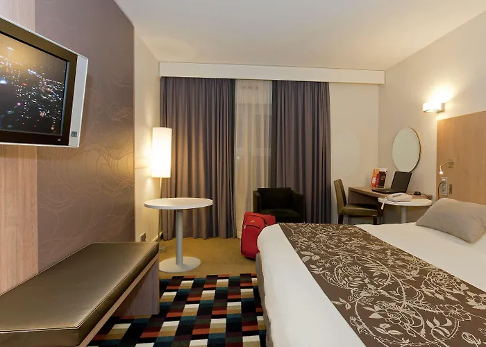 Mercure Centre Porte Des Alpes Готель 4*