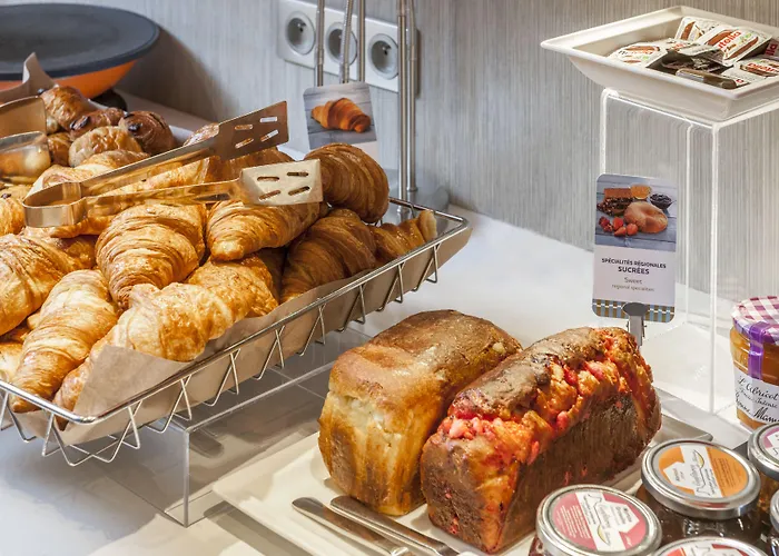 ホテル Mercure Centre Porte Des Alpes グルノーブル