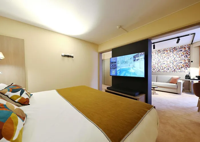 Mercure Centre Porte Des Alpes 4*