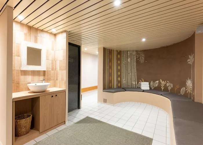 Mercure Centre Porte Des Alpes Готель 4*