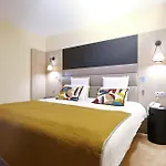 Mercure Centre Porte Des Alpes 4*