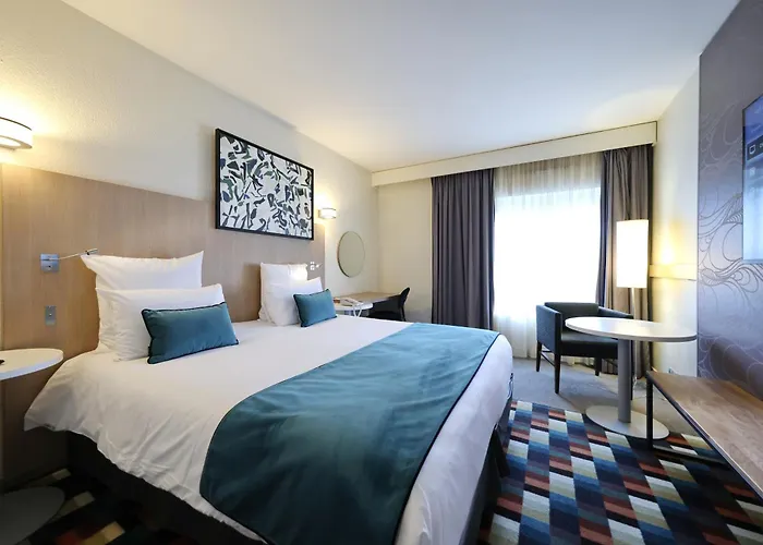 Mercure Centre Porte Des Alpes Otel