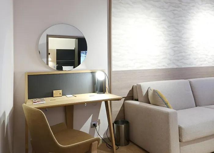 Mercure Centre Porte Des Alpes Hotel