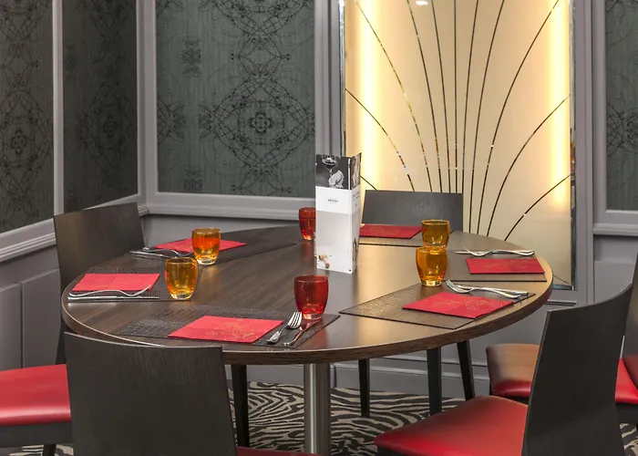 Hotel Mercure Centre Porte Des Alpes 4*