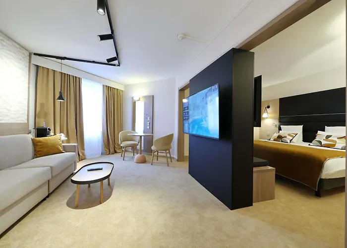 Mercure Centre Porte Des Alpes 4* Grenoble